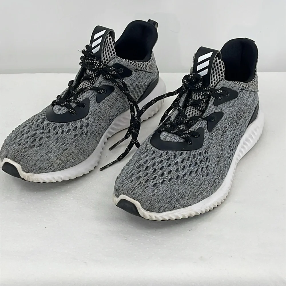 ADIDAS ALPHA BOUNCE SIZE 6.5 Gray Athletic Shoes